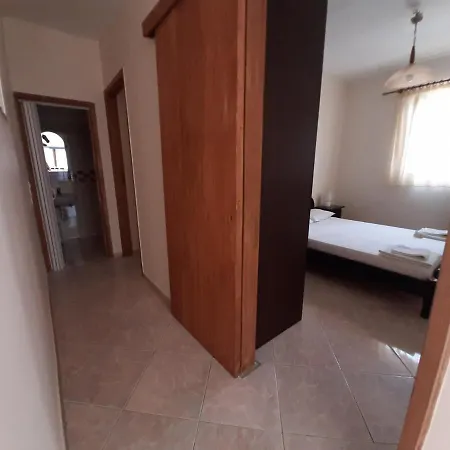Okeanida Apartament Vourkárion